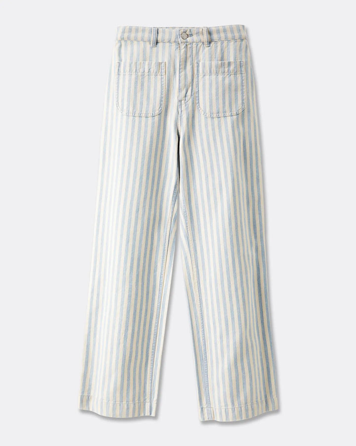 Jean femme en denim rayé bleu et blanc, coupe droite ample avec taille haute, confectionné en coton léger idéal pour une tenue d'été confortable.